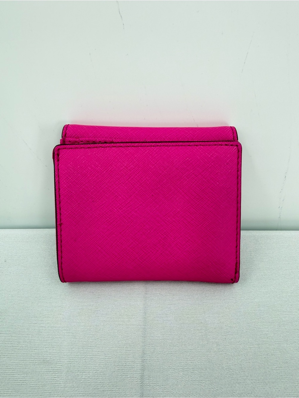 Kate Spade Cedar Street Tavy Saffiano Leather Pink Trifold Wallet Barbiecore - Picture 4 of 15
